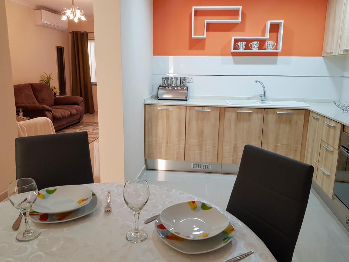 Charming Apartment-Wifi-Sleeps 5 มาร์ซาสคาลา ภายนอก รูปภาพ